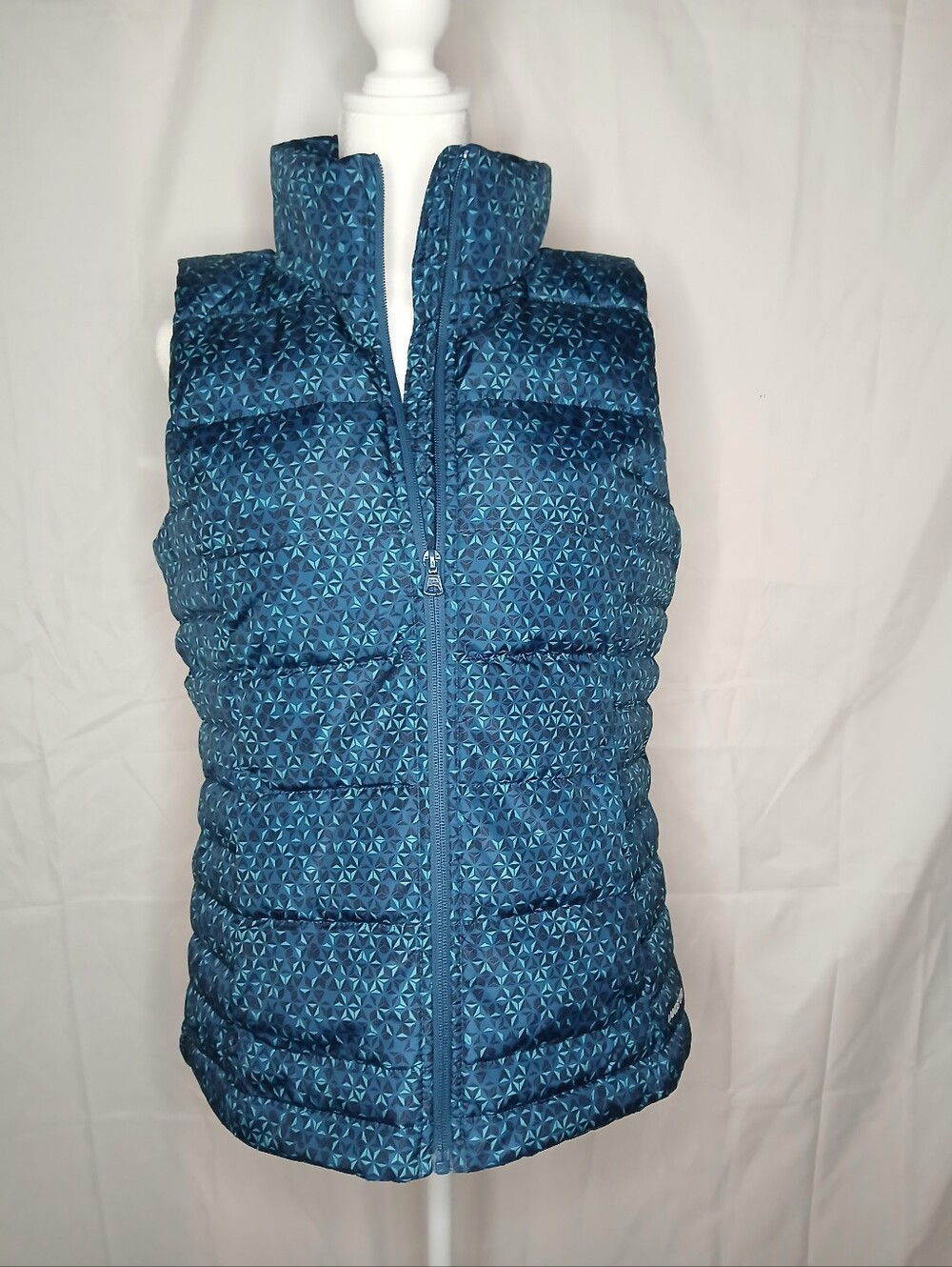 Quilted Sleeveless Puffer Vest - Teal Pattern